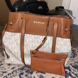 Michael khors bag